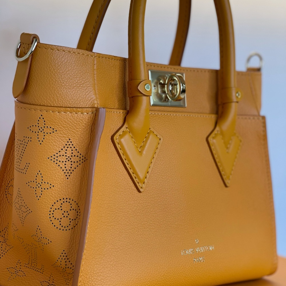 Louis Vuitton Onmyside PM